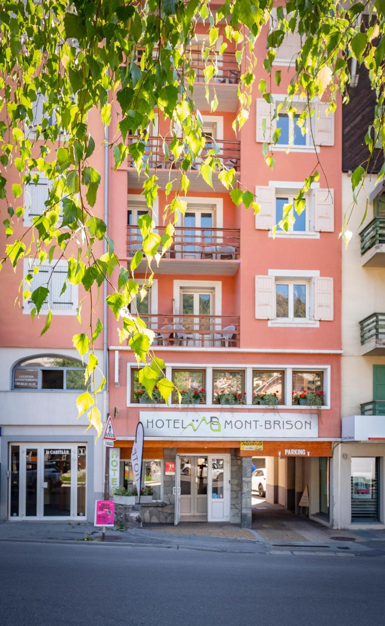 Hotel Mont-Brison Briancon  Exterior photo