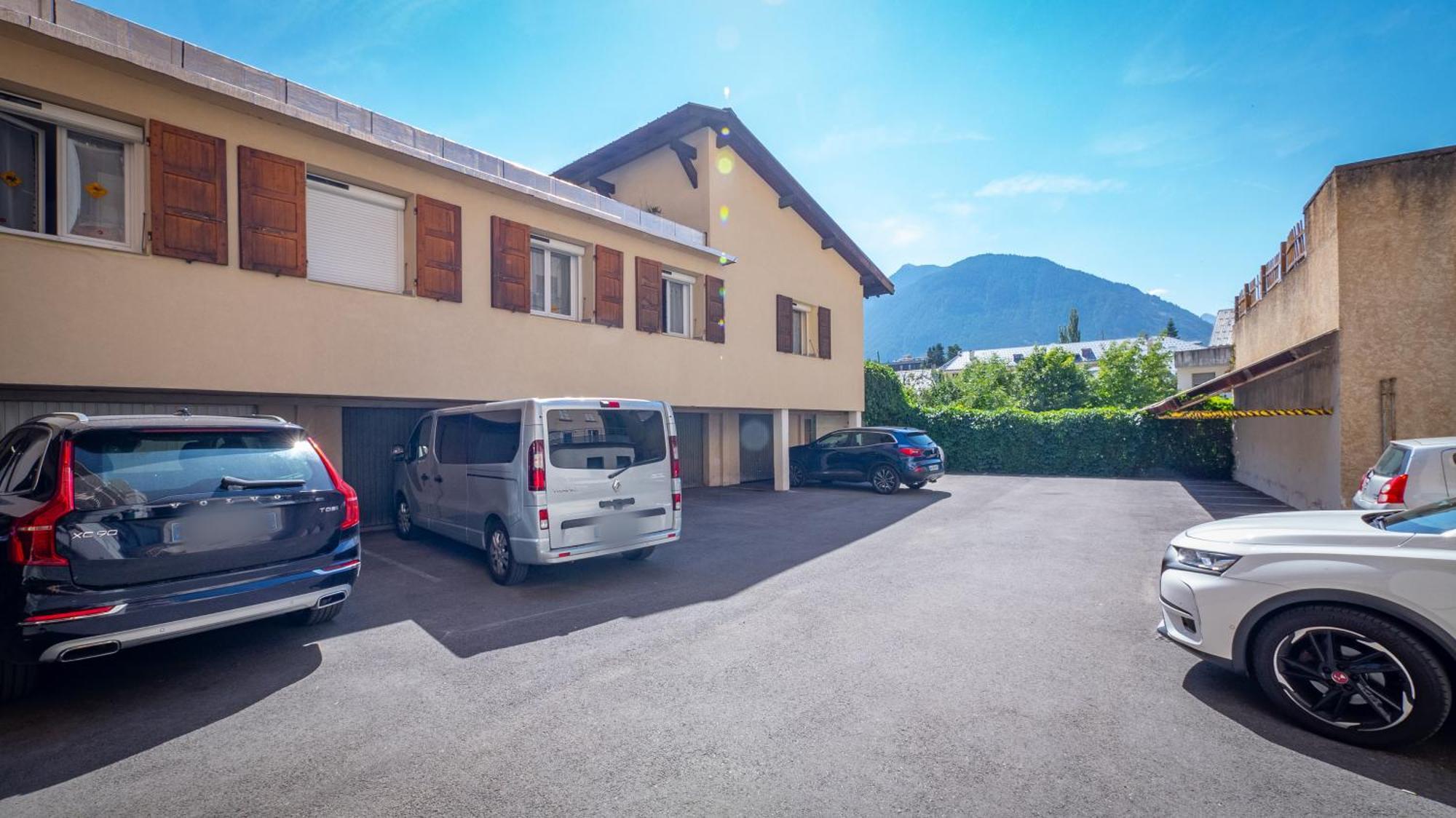 Hotel Mont-Brison Briancon  Exterior photo