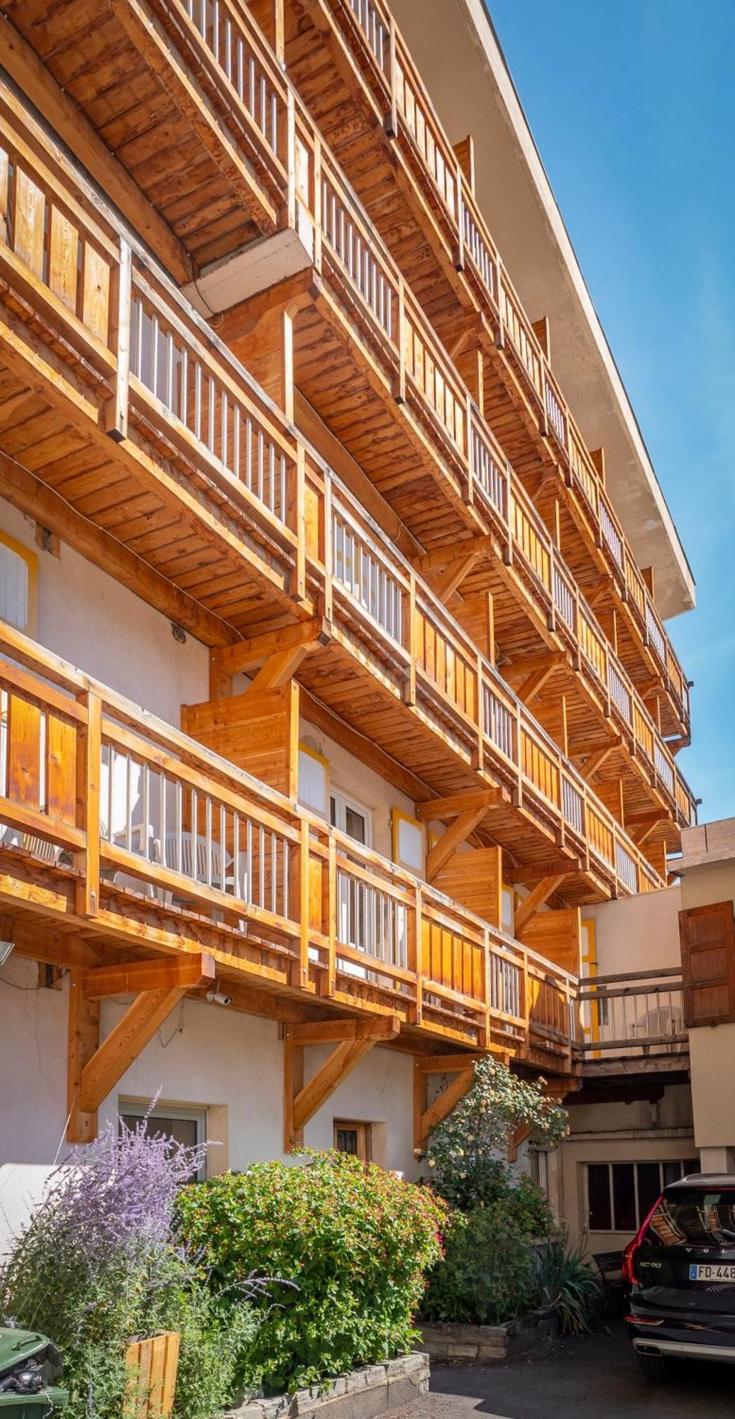 Hotel Mont-Brison Briancon  Exterior photo