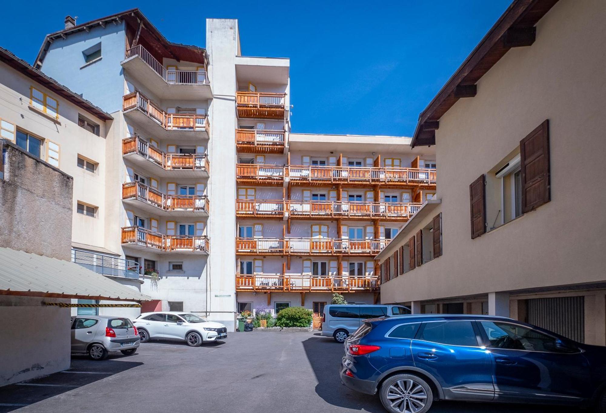 Hotel Mont-Brison Briancon  Exterior photo